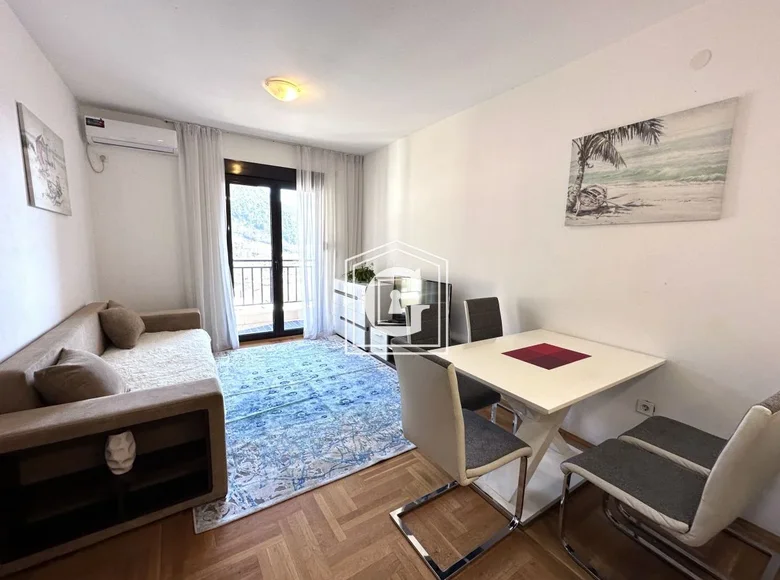 Apartamento 2 habitaciones 61 m² Budva, Montenegro