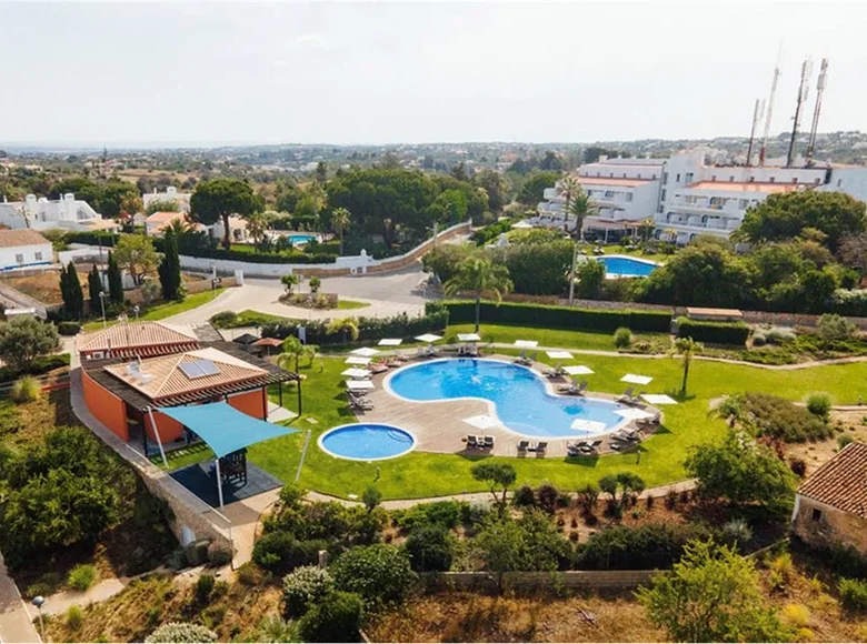 Villa de 2 dormitorios 153 m² Carvoeiro, Portugal