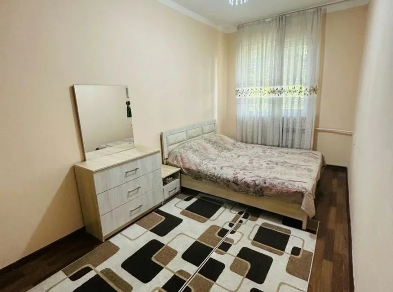 Kvartira 2 xonalar 50 m² Beshkurganda