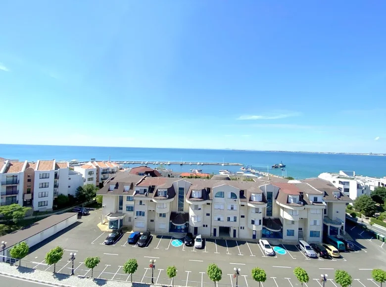 2 bedroom penthouse 97 m² Sveti Vlas, Bulgaria