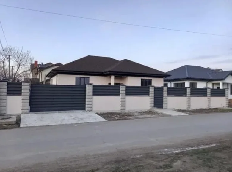 3 room house 120 m² Sievierodonetsk, Ukraine