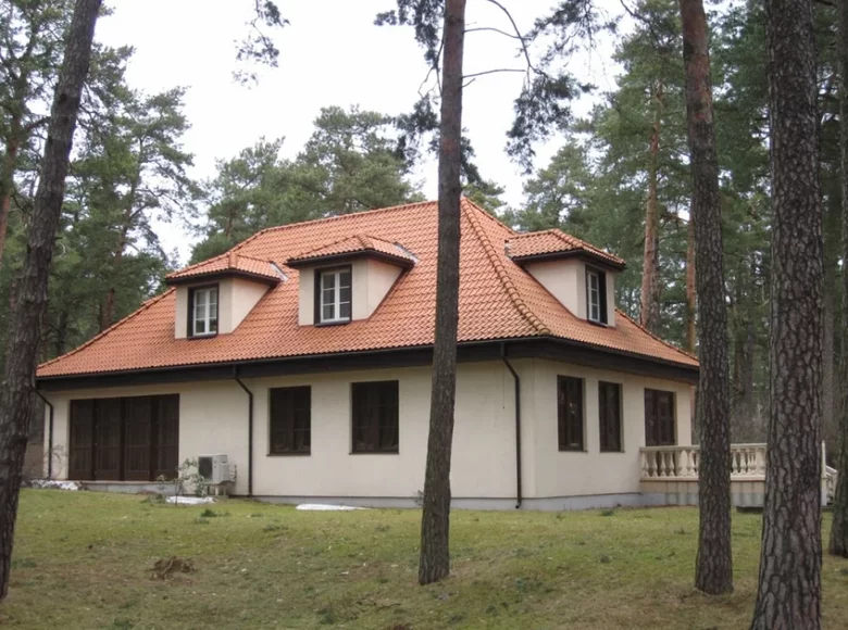Dom 5 pokojów 320 m² Ryga, Łotwa