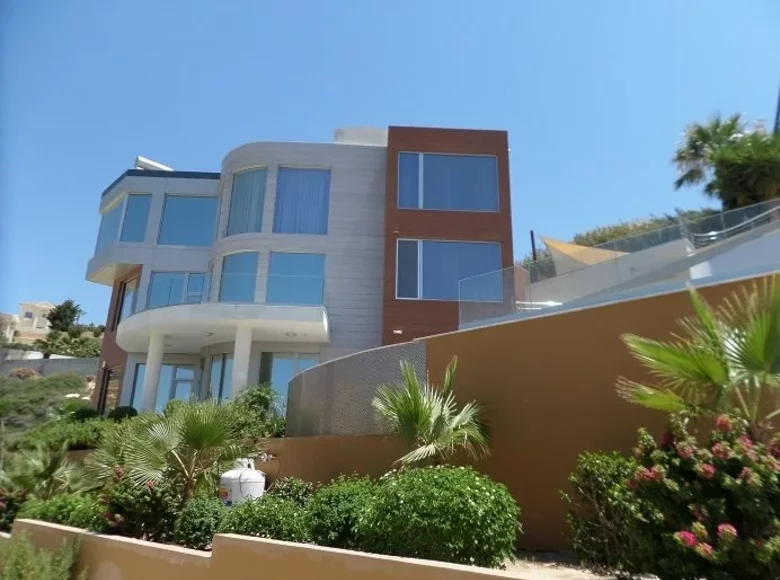 Casa 4 habitaciones 550 m² Comunidad St. Tychon, Chipre