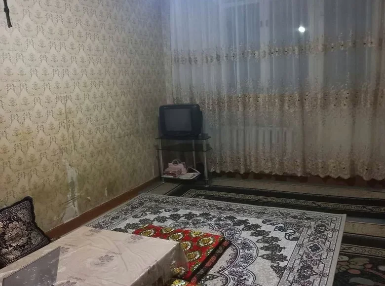 Kvartira 1 xona 34 m² Toshkentda