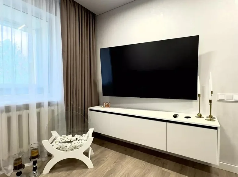 4 room apartment 98 m² cysc, Belarus