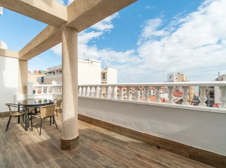 3 bedroom apartment 150 m² La Mata, Spain