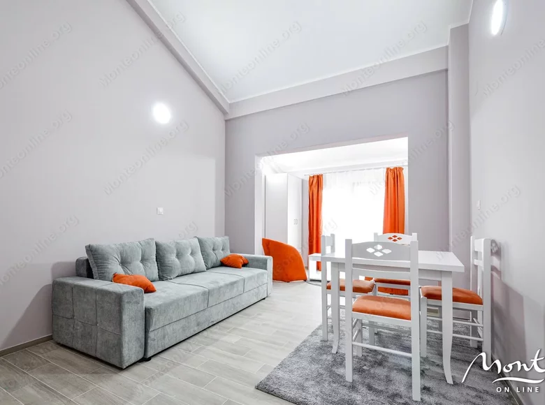 Hotel 1 256 m² in Budva, Montenegro