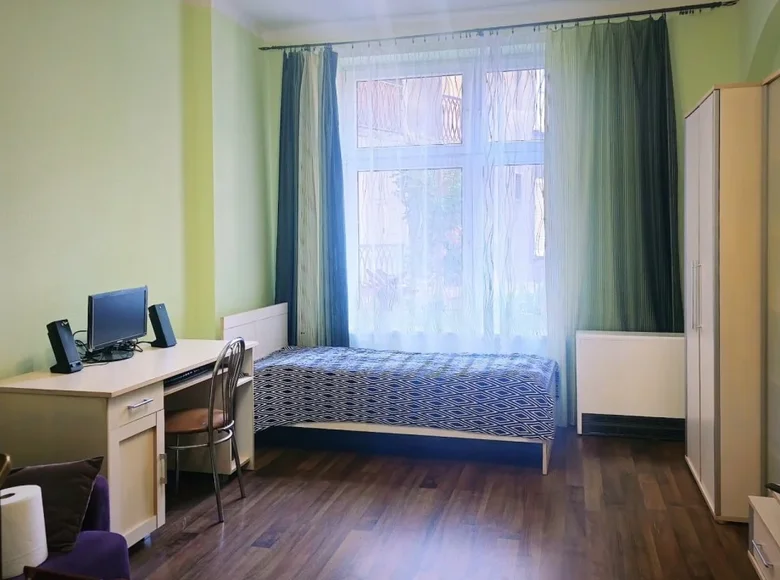 Mieszkanie 2 pokoi 61 m² Kraków, Polska