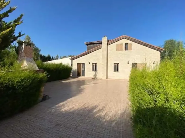 4-Schlafzimmer-Villa  Pissouri Municipality, Zypern
