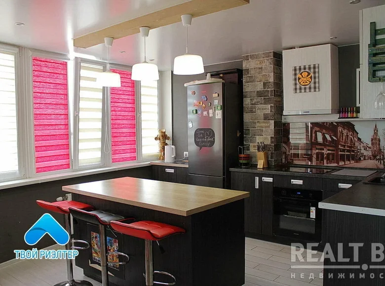 Квартира 2 комнаты 72 м² Гомель, Беларусь