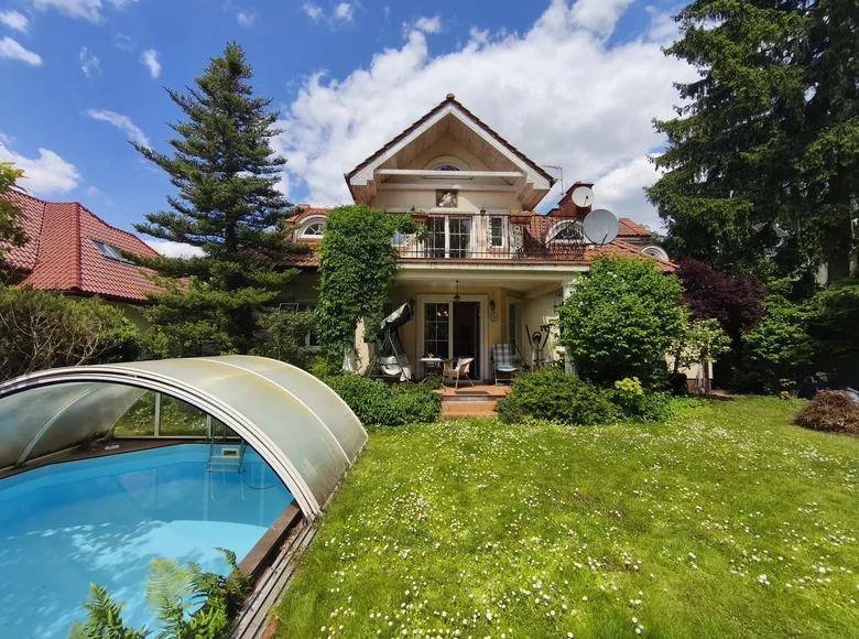 5 bedroom house 360 m² Warsaw, Poland