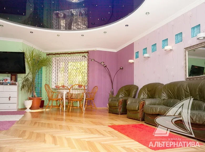Apartamento 4 habitaciones 177 m² Brest, Bielorrusia