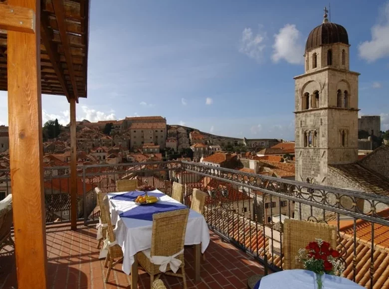 Hotel 550 m² in Dubrovnik, Croatia