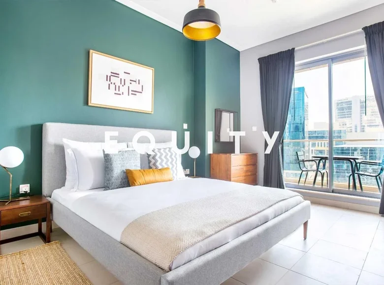 Квартира 1 комната 933 м² Дубай, ОАЭ