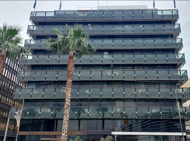 Commercial property 7 730 m² in Athens, Greece