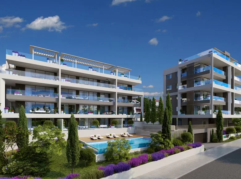 Mieszkanie 4 pokoi 140 m² Gmina Means Neighborhood, Cyprus