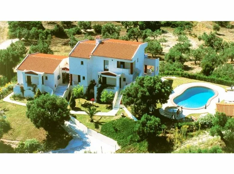 Hotel 425 m² Siviri, Griechenland