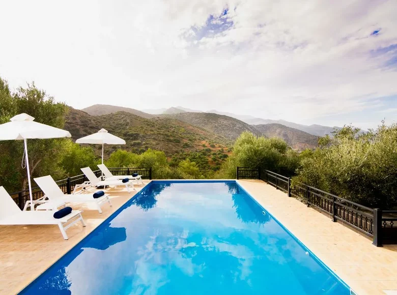4 bedroom Villa 105 m² District of Agios Nikolaos, Greece