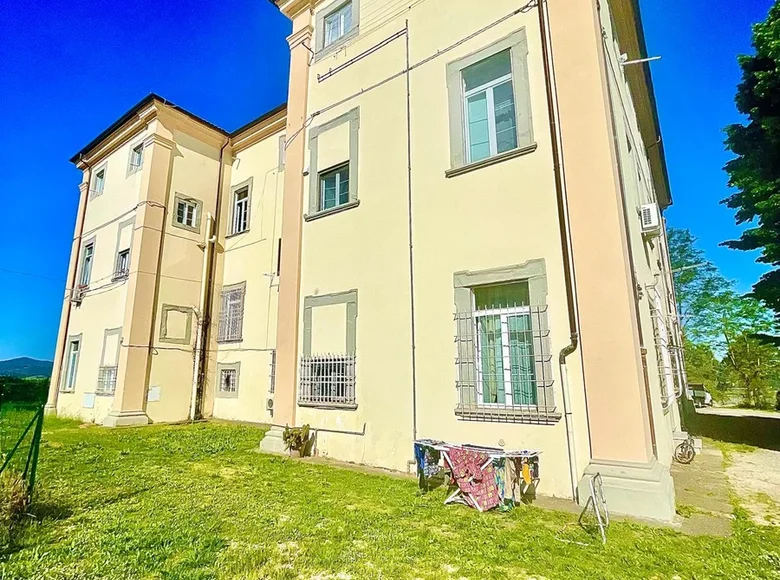 Apartment 110 m² Livorno, Italy