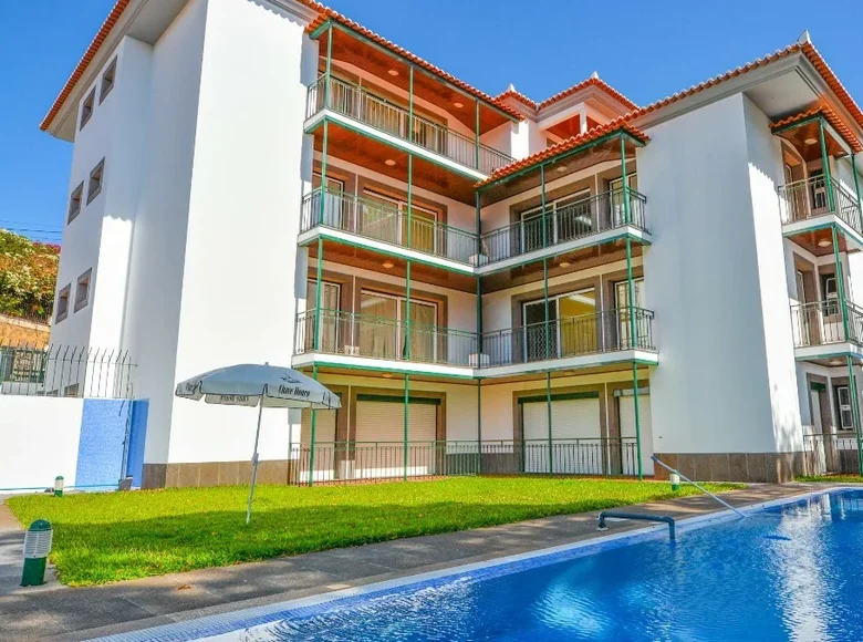 Mieszkanie 4 pokoi 256 m² Madeira, Portugalia