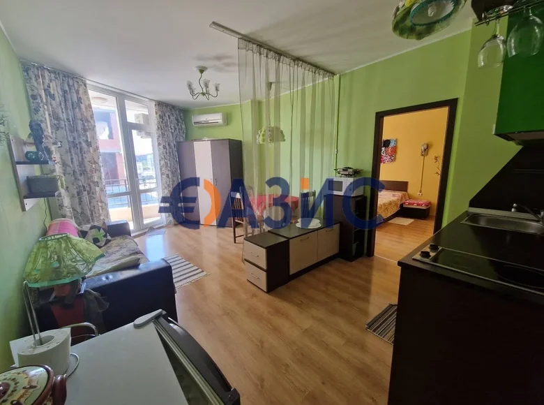 1 bedroom apartment 71 m² Sveti Vlas, Bulgaria