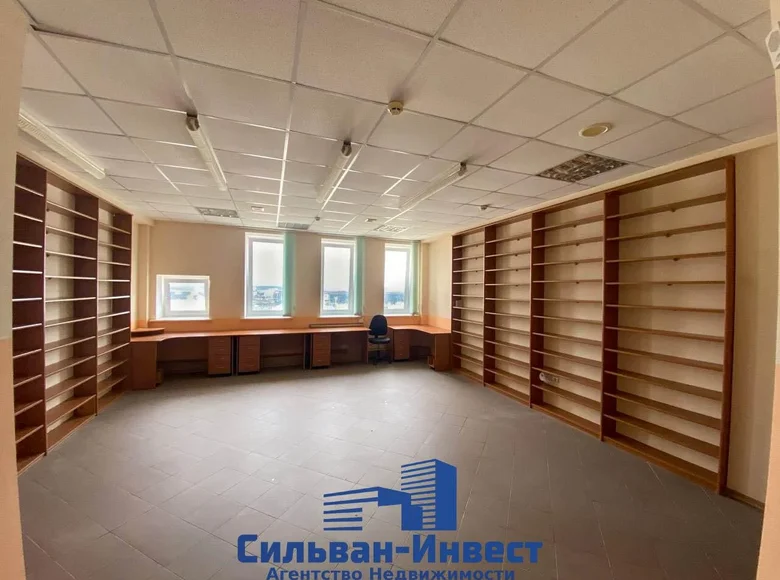 Bureau 43 m² à Minsk, Biélorussie