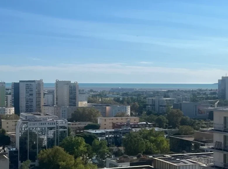 3 bedroom apartment 60 m² Metropolitan France, France