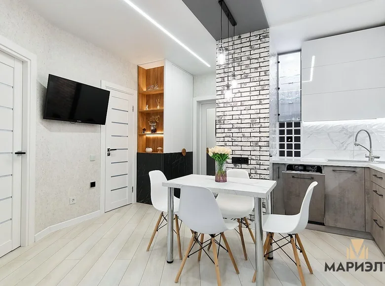 Квартира 2 комнаты 42 м² Минск, Беларусь