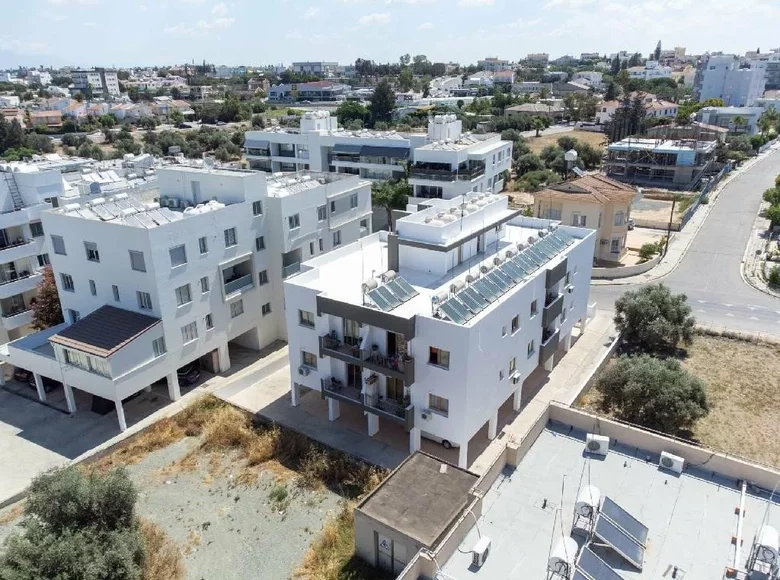 Apartment 646 m² Latsia, Cyprus