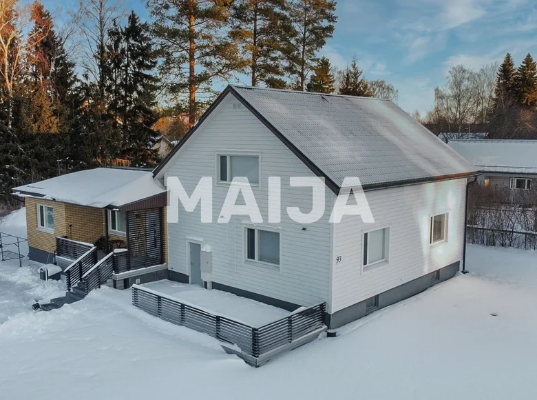 4 bedroom house 211 m² Vaasa sub-region, Finland