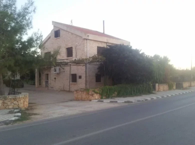 villa de 3 chambres 200 m² Yeni Erenkoey, Chypre du Nord