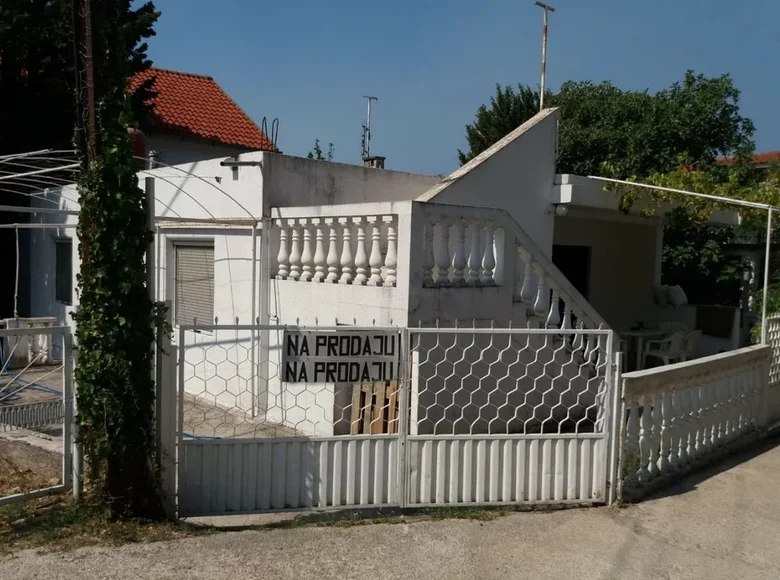 2 bedroom house 85 m² Susanj, Montenegro