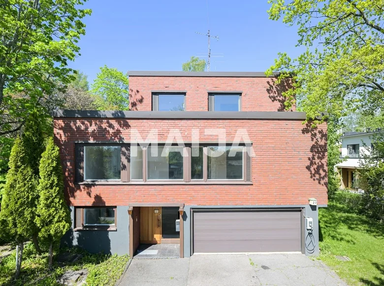 Dom 10 pokojów 280 m² Helsinki sub region, Finlandia