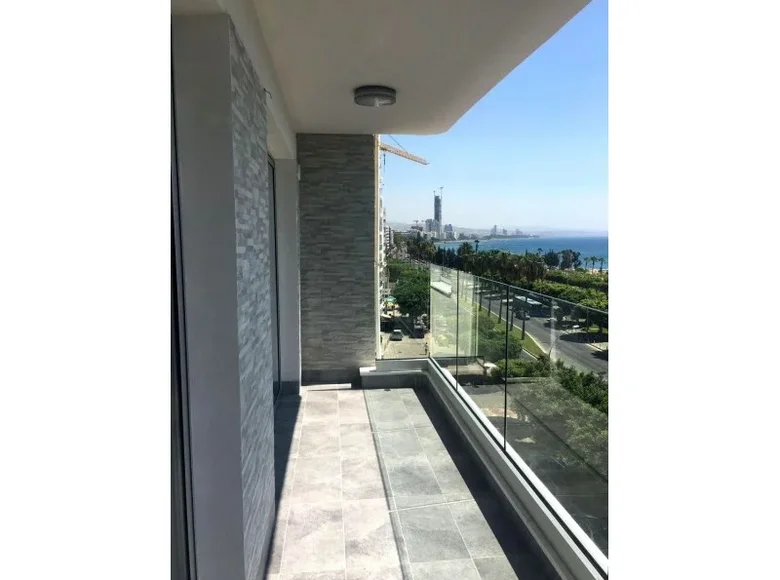 Appartement 1 chambre 125 m² Agios Tychonas, Chypre