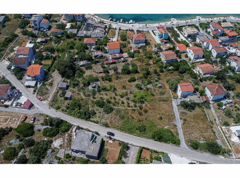 Grundstück 1 272 m² Vrsine, Kroatien