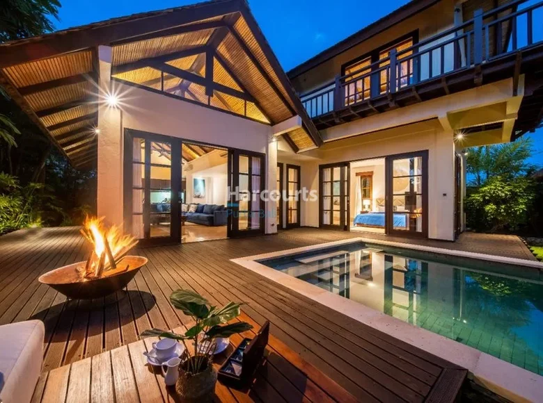 3-Schlafzimmer-Villa 250 m² Ungasan, Indonesien
