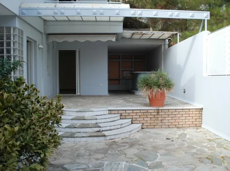 Townhouse 5 bedrooms  Athens, Greece