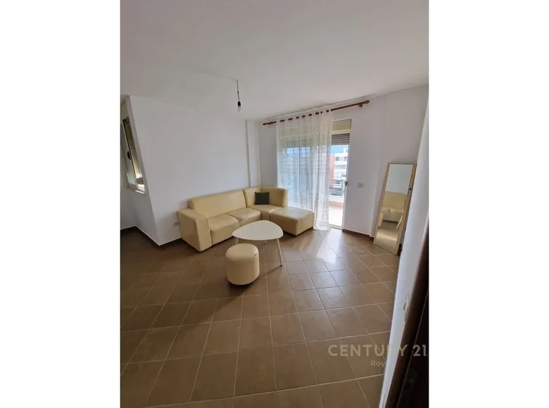 1 bedroom apartment 63 m² Golem, Albania