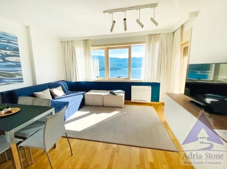 Apartamento 3 habitaciones 84 m² Budva, Montenegro