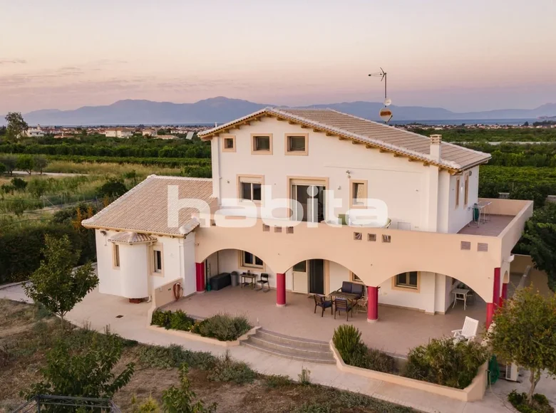 Villa de 9 habitaciones 300 m² Peloponnese Region, Grecia