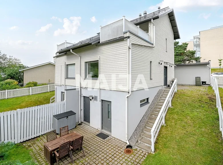 Дом 3 комнаты 72 м² Helsinki sub region, Финляндия
