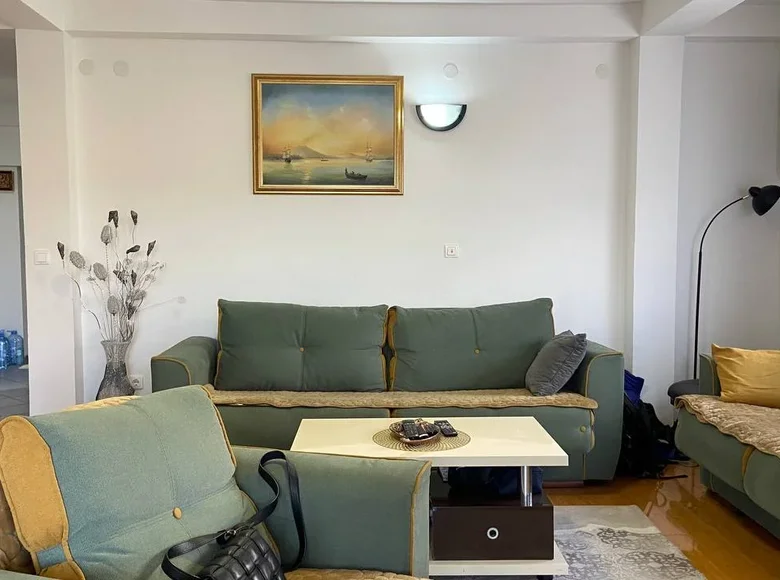 Apartamento 3 habitaciones 130 m² Herceg Novi, Montenegro