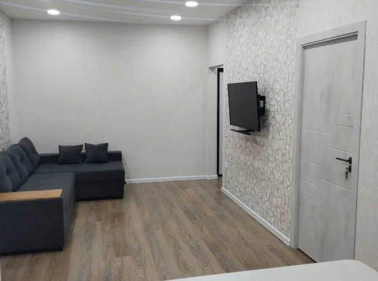 Kvartira 1 xona 38 m² Toshkentda