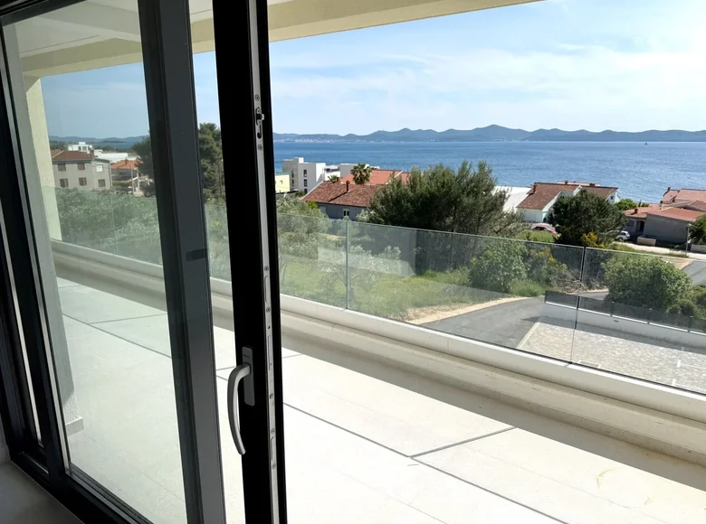 Apartamento 3 habitaciones 215 m² Grad Vodice, Croacia