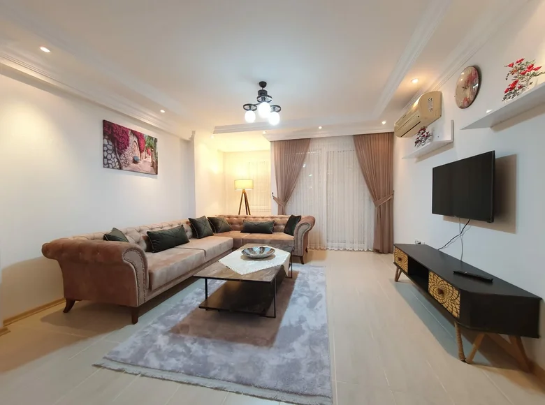 Mieszkanie 3 pokoi 120 m² Alanya, Turcja