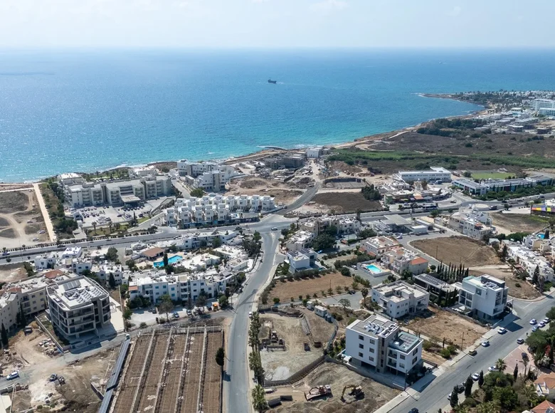 2 bedroom apartment 97 m² Paphos Municipality, Cyprus