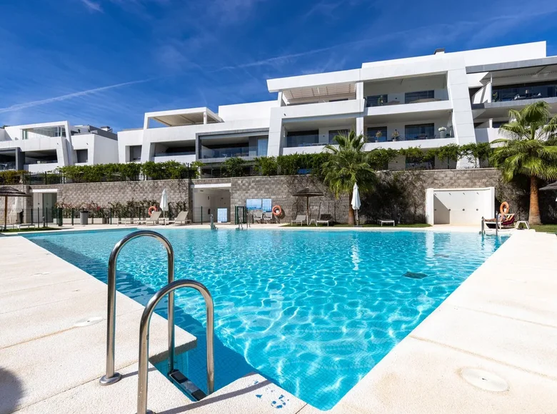 Mieszkanie 3 pokoi 120 m² Benalmadena, Hiszpania