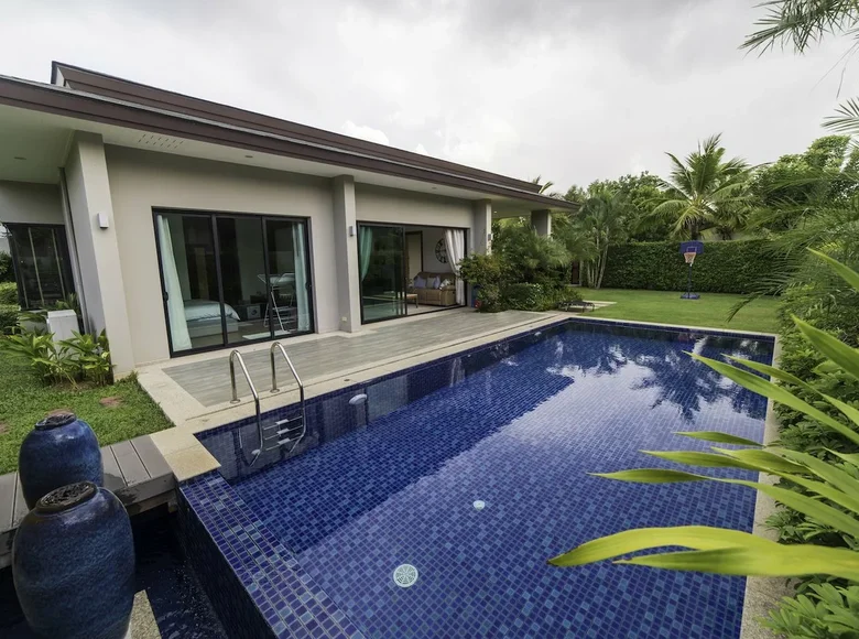 Casa 3 habitaciones 267 m² Phuket, Tailandia