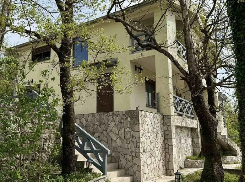 Casa 7 habitaciones 220 m² Sotonici, Montenegro