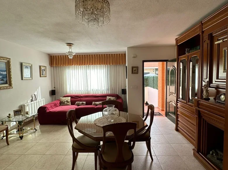 Casa 5 habitaciones  San Juan de Alicante, Španjolska